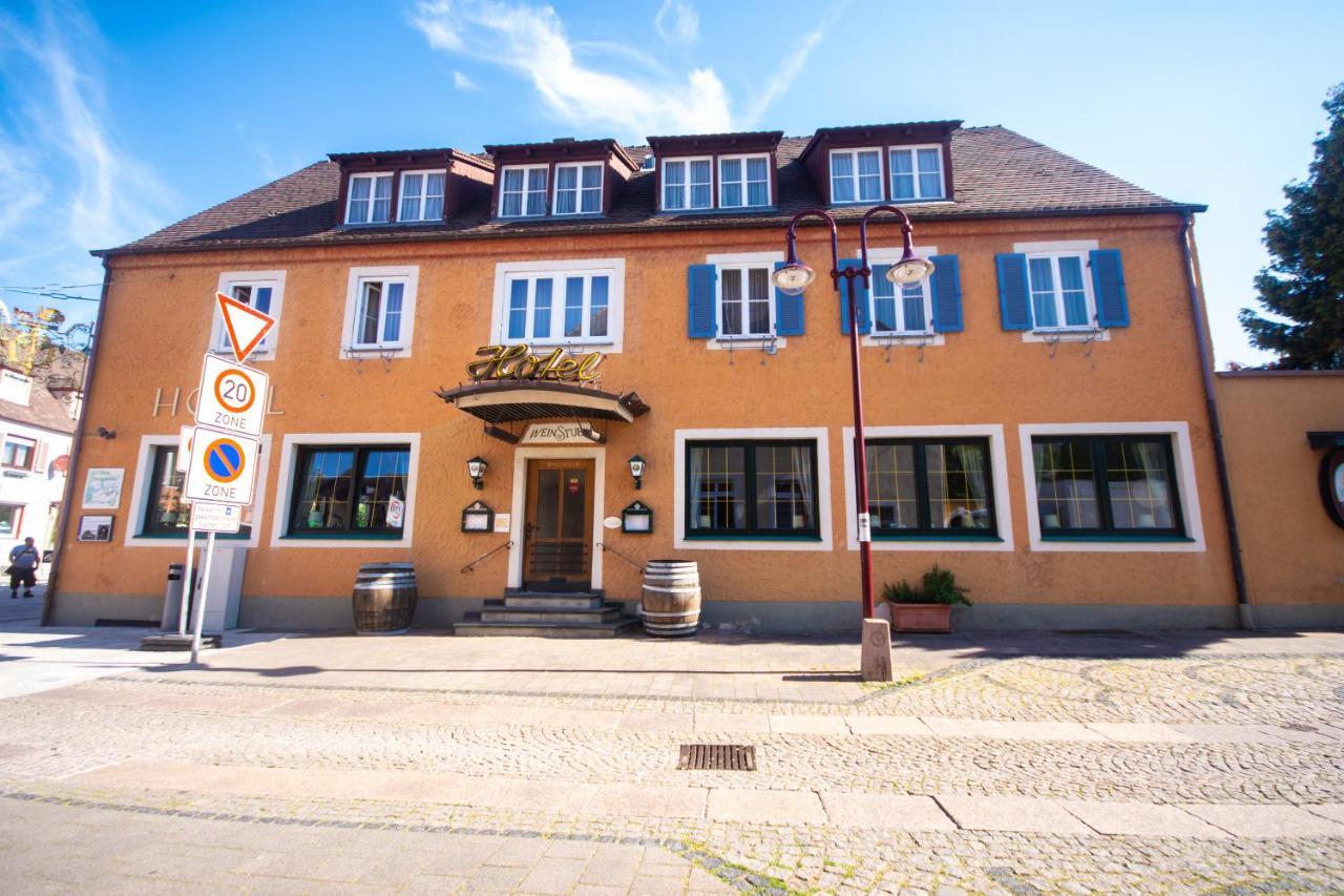 Kaiserstuehler-Hof Breisach Exteriör bild