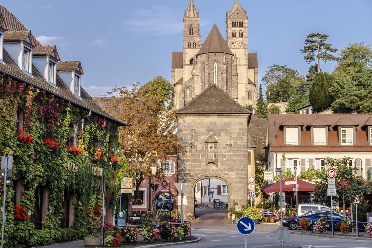 Kaiserstuehler-Hof Breisach Exteriör bild